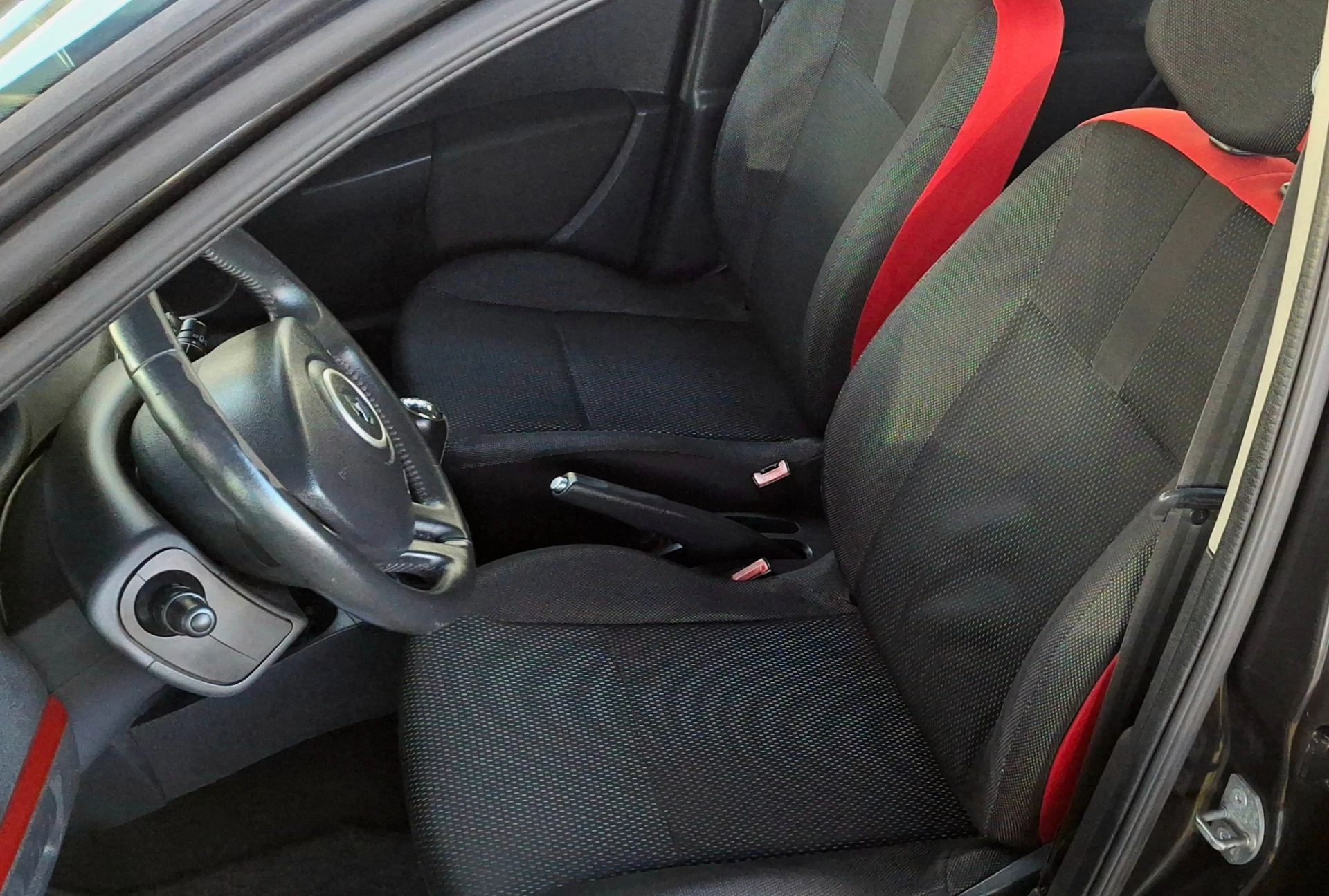 Renault Clio 1.5 dCi Rip Curl II 5