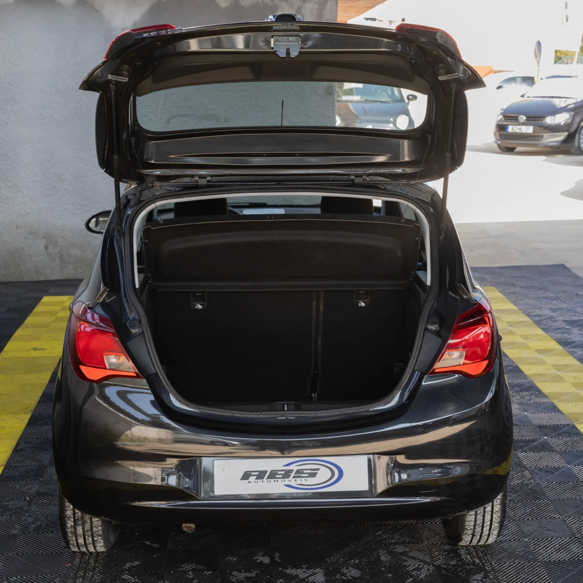 Opel Corsa 1.2 Enjoy 7