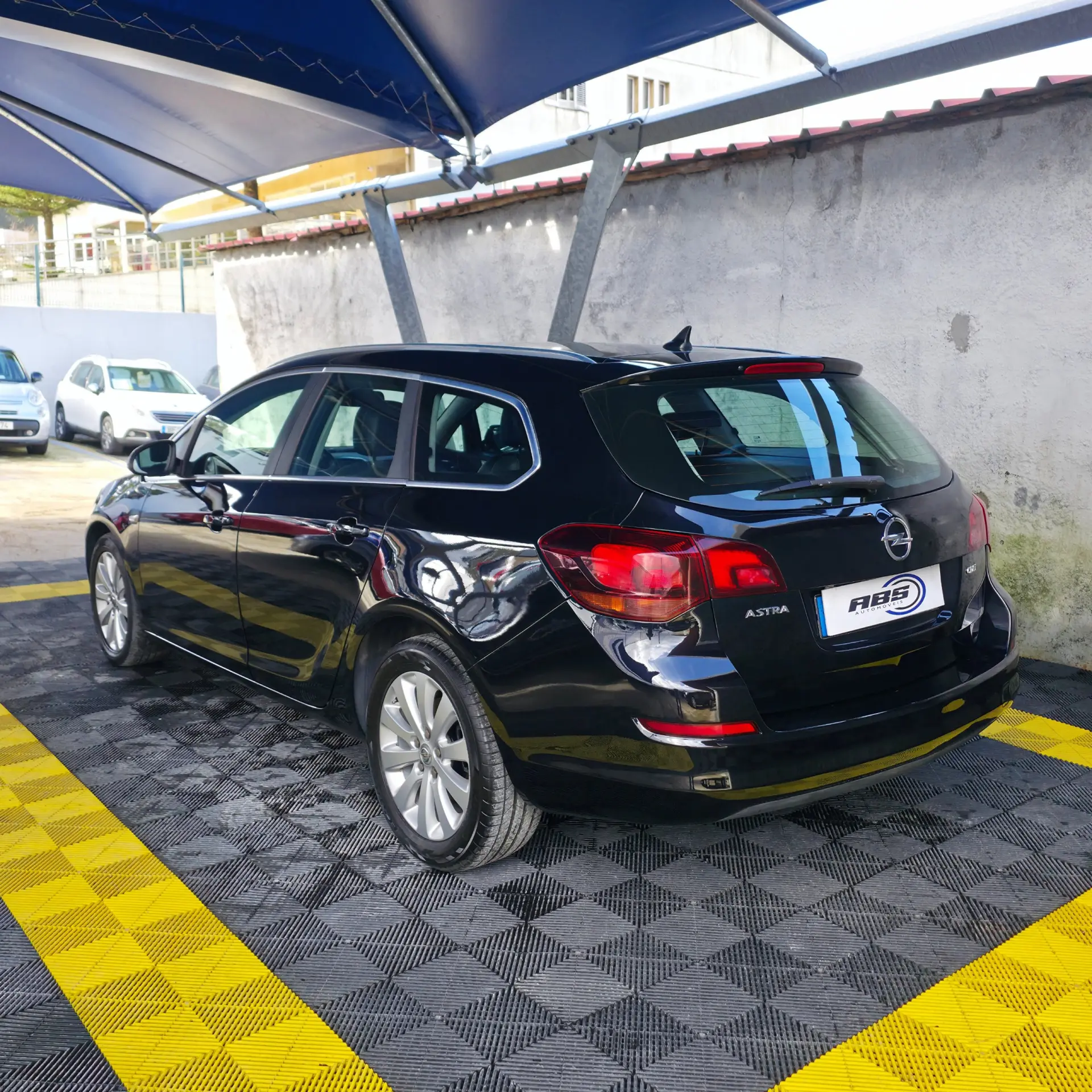 Opel Astra Sports Tourer 1.7 CDTi Cosmo 4