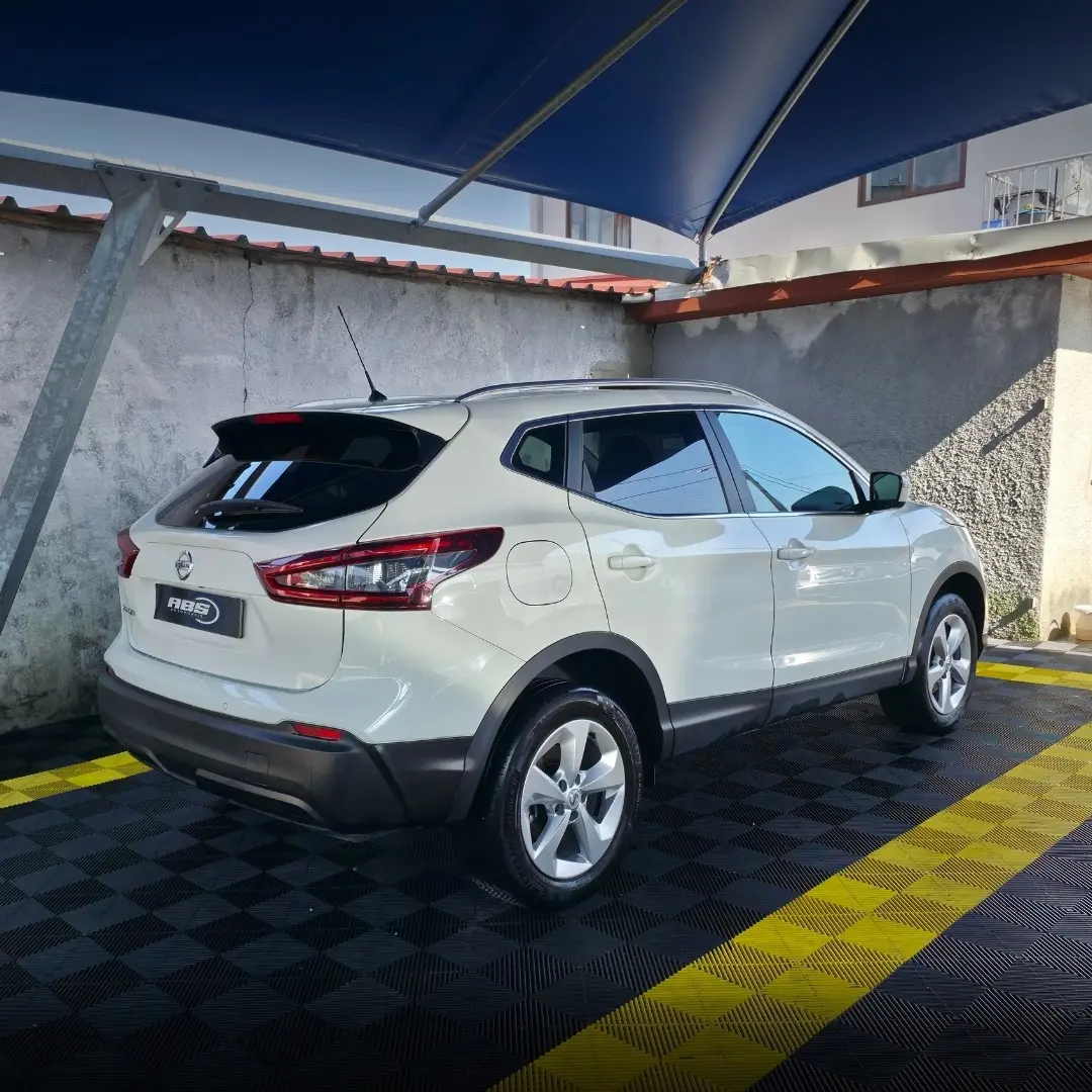 Nissan Qashqai 1.5 dCi Acenta C/Barras de Tejadilho 4