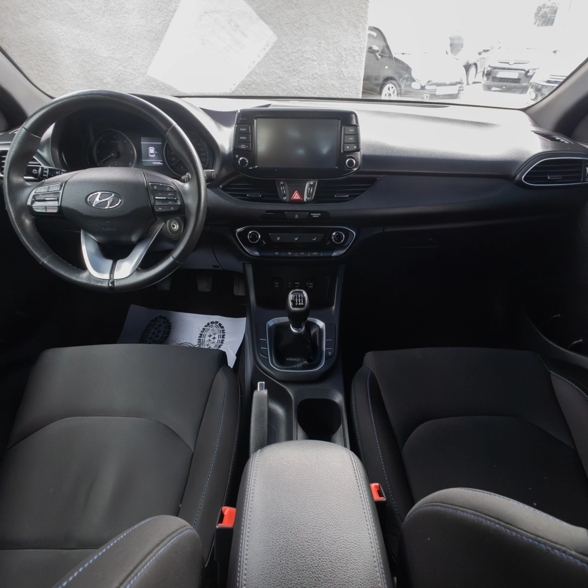 Hyundai i30 SW 1.6 CRDi Blue Comfort+Navi 10