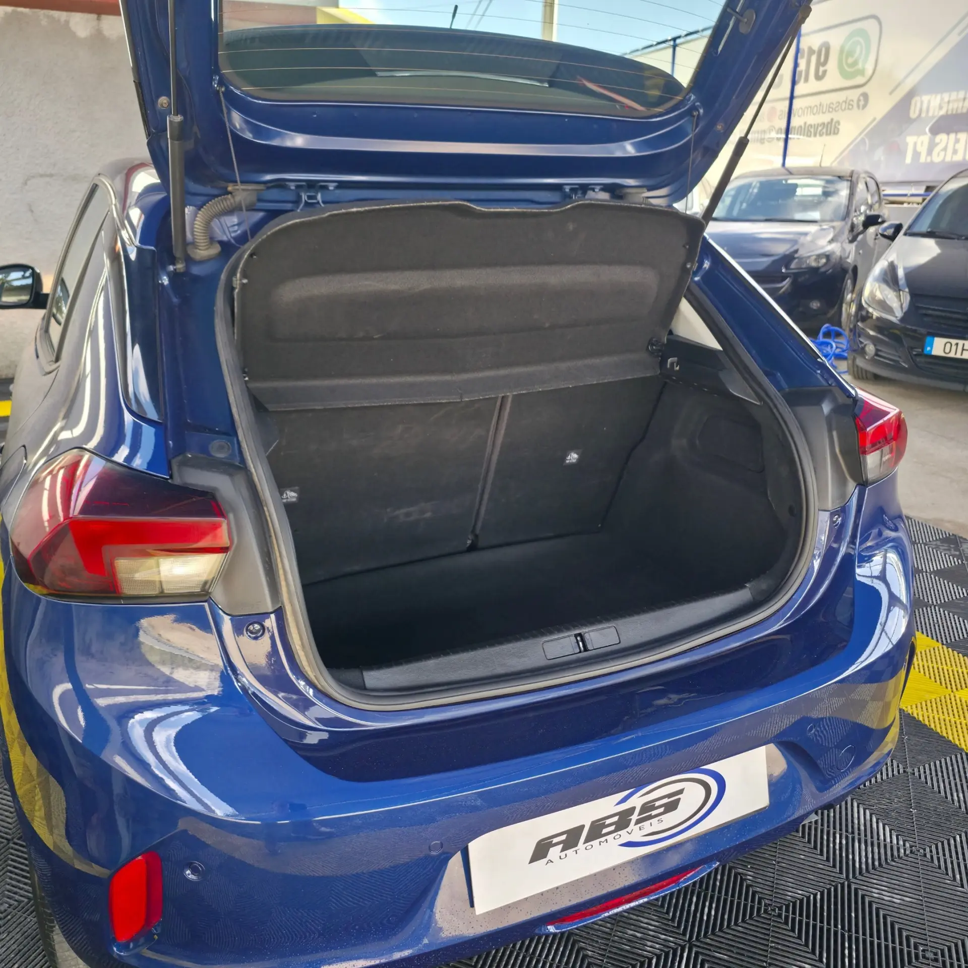 Opel Corsa 1.2 T 10