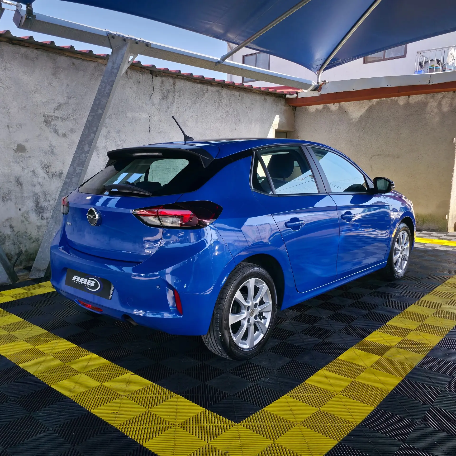 Opel Corsa 1.2 Elegance 5