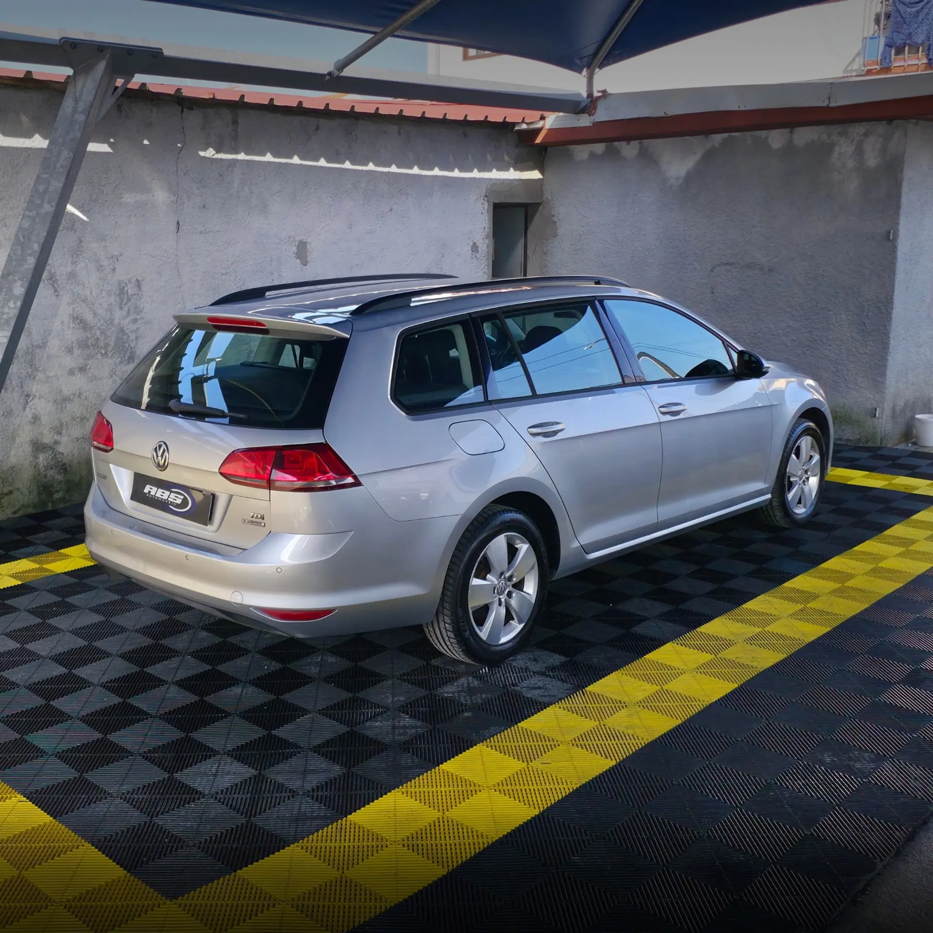 Volkswagen Golf Variant 1.6 TDi Confortline 4