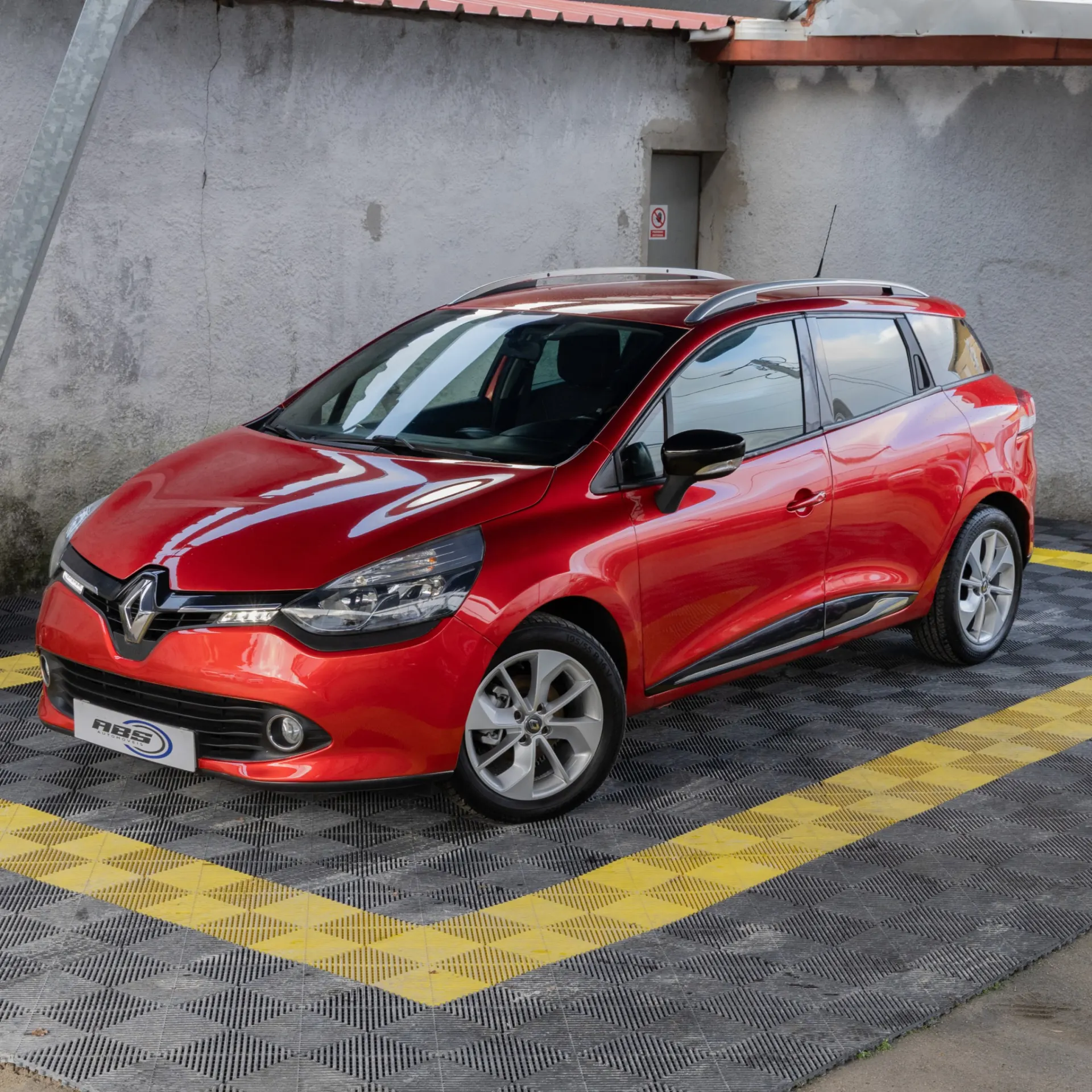 Renault Clio 1.5 dCi Limited 1