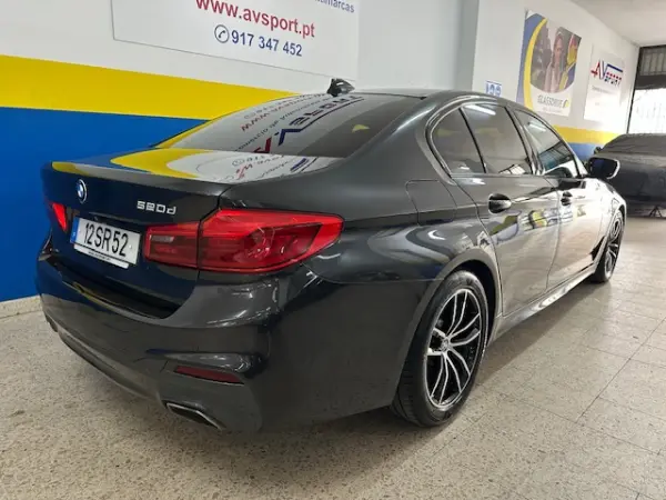 BMW 520 d Pack M Auto 3