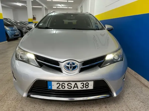 Toyota Auris Touring Sports 1.8 HSD Comfort +P.Sport+Navi 4