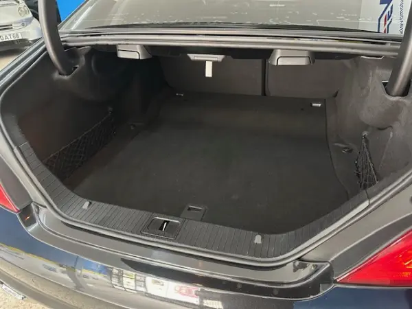 Mercedes-Benz CLS 350 CDI BlueEfficiency 21