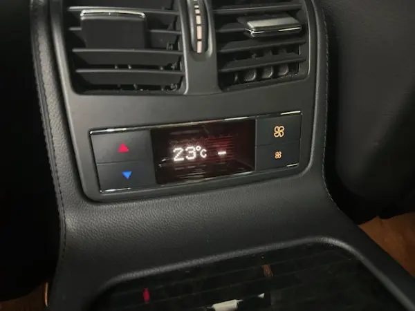 Mercedes-Benz CLS 350 CDI BlueEfficiency 12