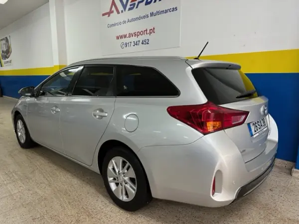 Toyota Auris Touring Sports 1.8 HSD Comfort +P.Sport+Navi 5