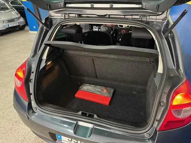 Renault Clio 1.2 16V Dynamique 20