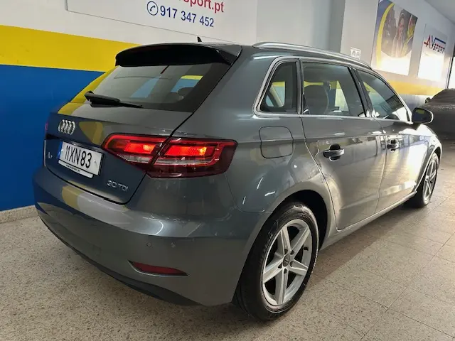 Audi A3 Sportback 30 TDI Design 3