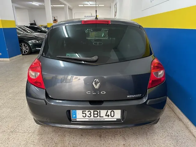 Renault Clio 1.2 16V Dynamique 8