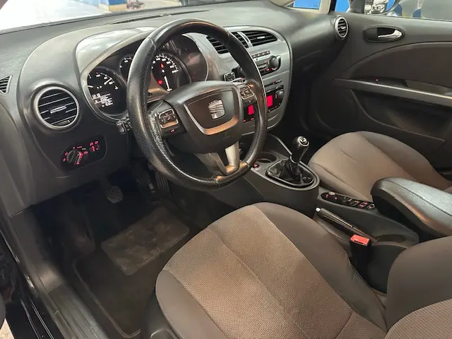 SEAT Leon 1.6 TDI ECOMOTIVE Style 10