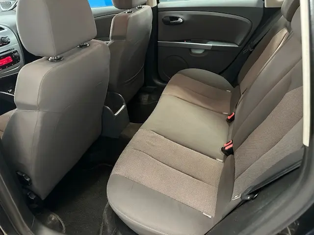 SEAT Leon 1.6 TDI ECOMOTIVE Style 12