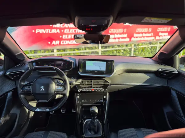 Peugeot 208 1.5 BlueHDi GT 13