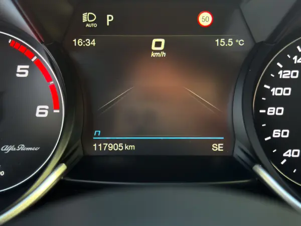 Alfa Romeo Giulia 2.2 D Sprint AT8 18