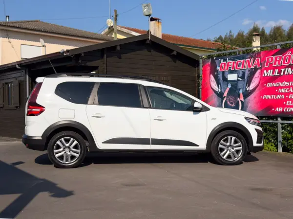Dacia Jogger 1.0 ECO-G Expression 7L Bi-Fuel 10