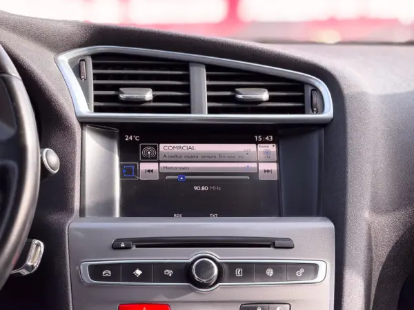 Citroën C4 1.6 BlueHDi Feel 18