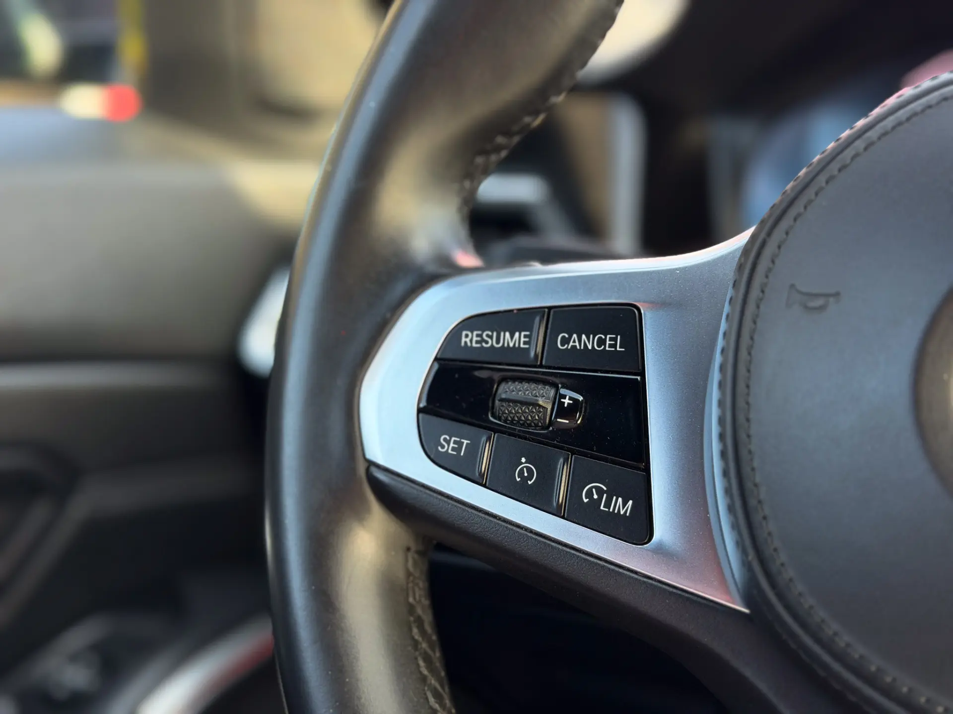 BMW 320 d Pack Desportivo M Auto 22