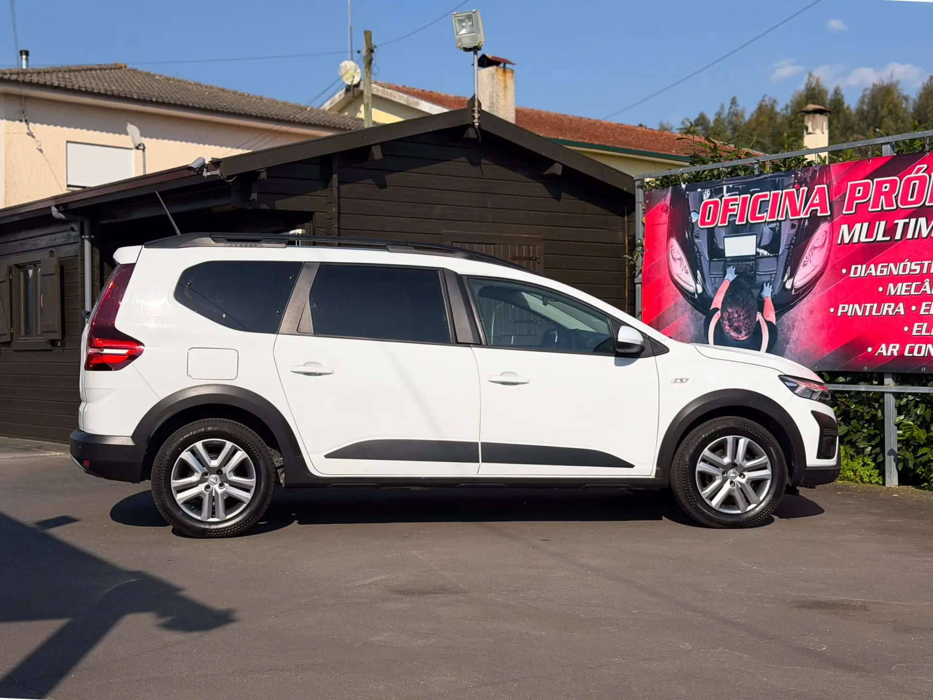 Dacia Jogger 1.0 ECO-G Expression 7L Bi-Fuel 10