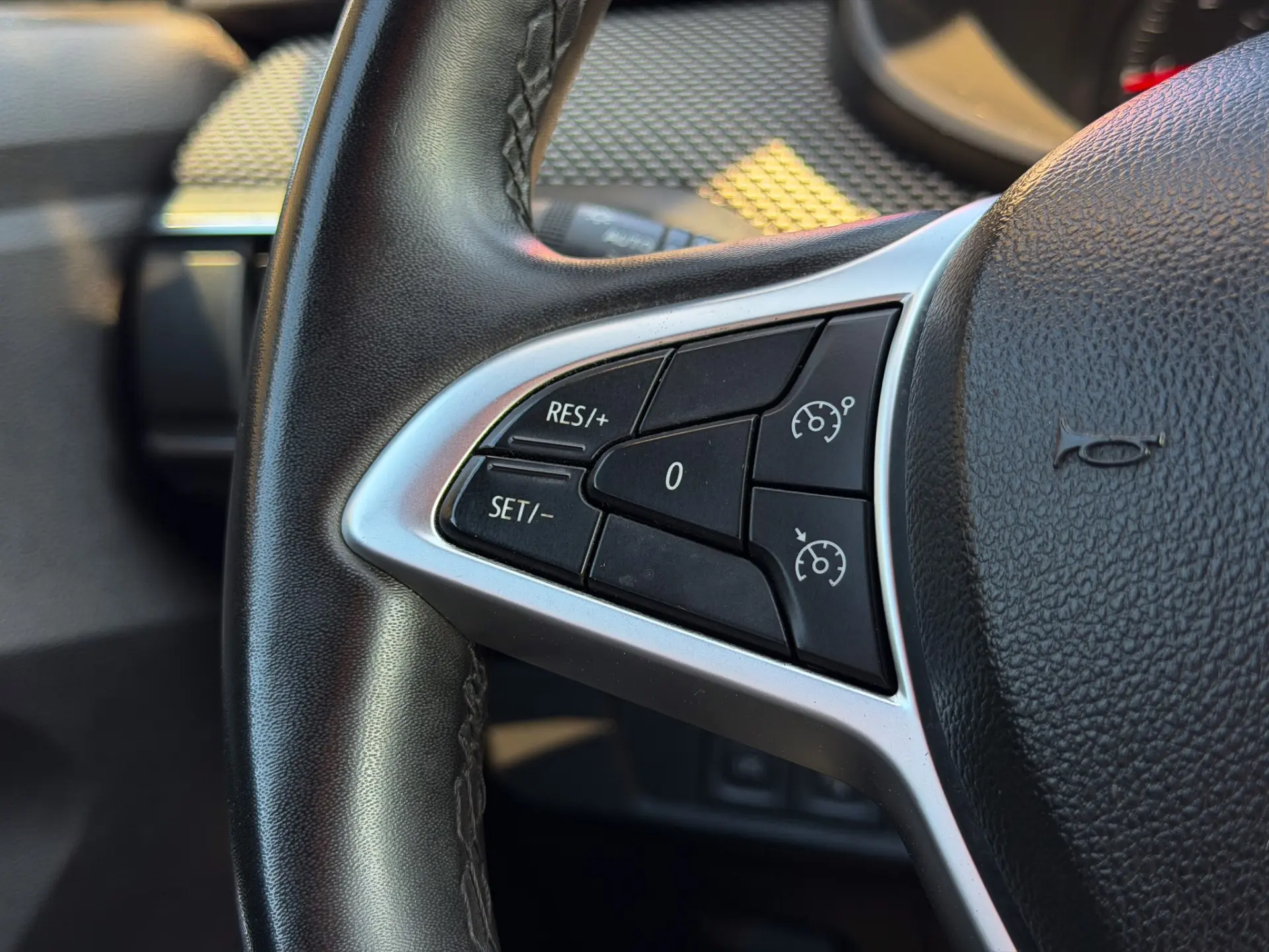 Dacia Jogger 1.0 ECO-G Expression 7L Bi-Fuel 25