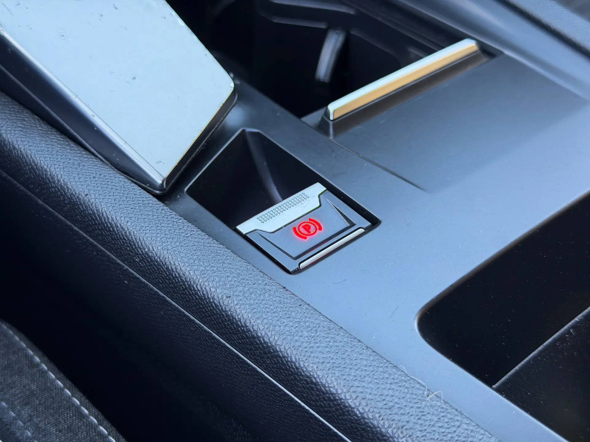 Peugeot 308 SW 1.5 BlueHDi Active EAT8 23