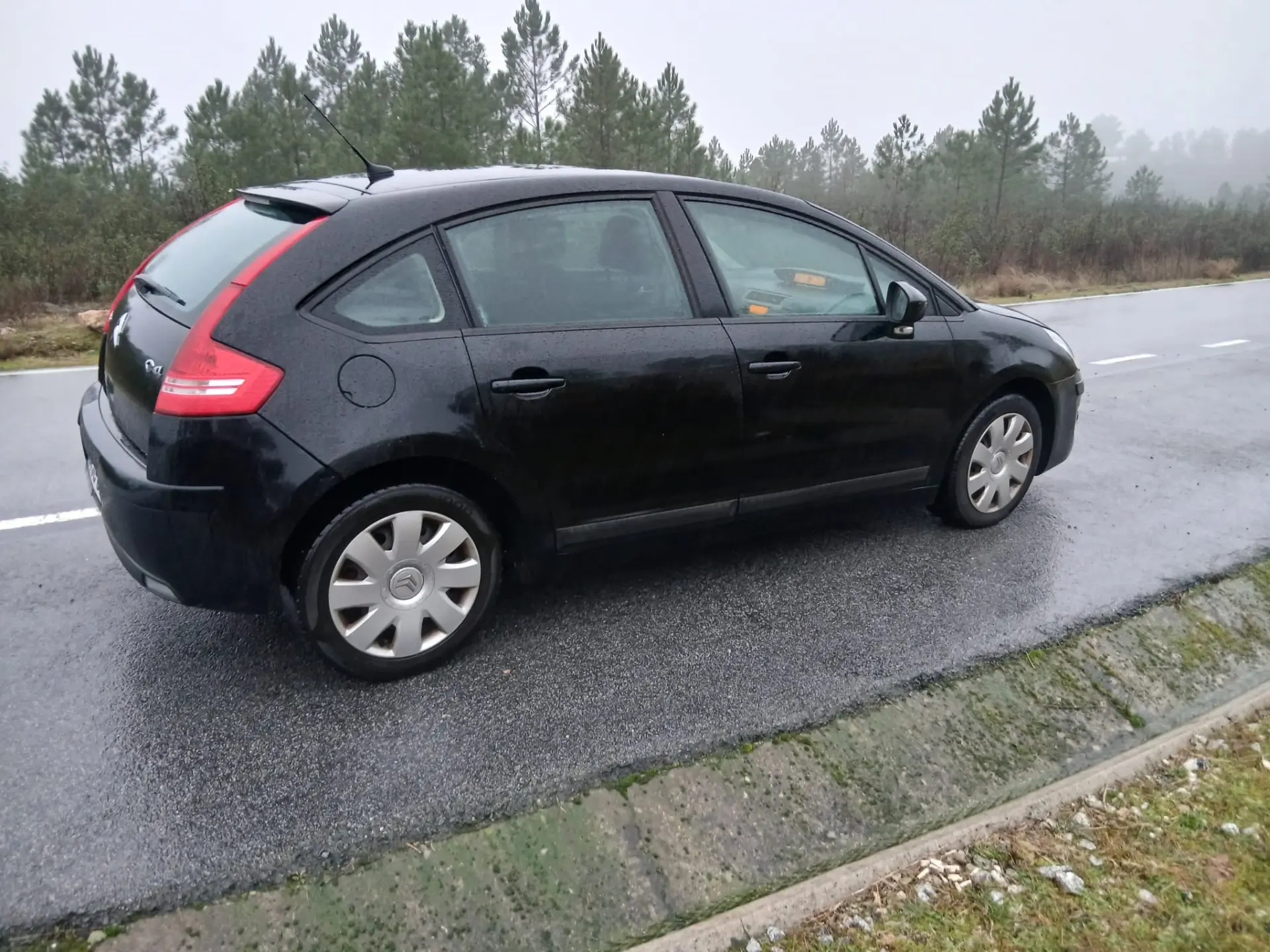 Citroën C4 1.6 HDi Attraction 5