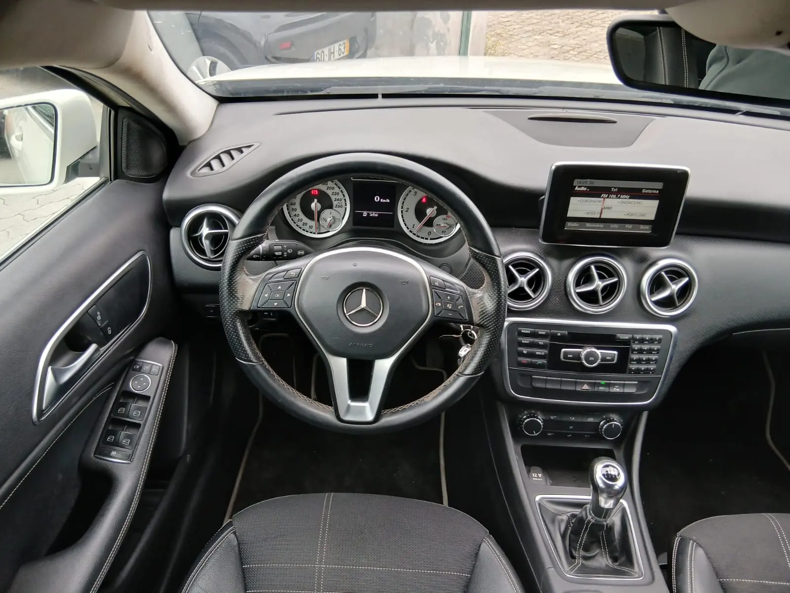 Mercedes-Benz A 200 Outro 6