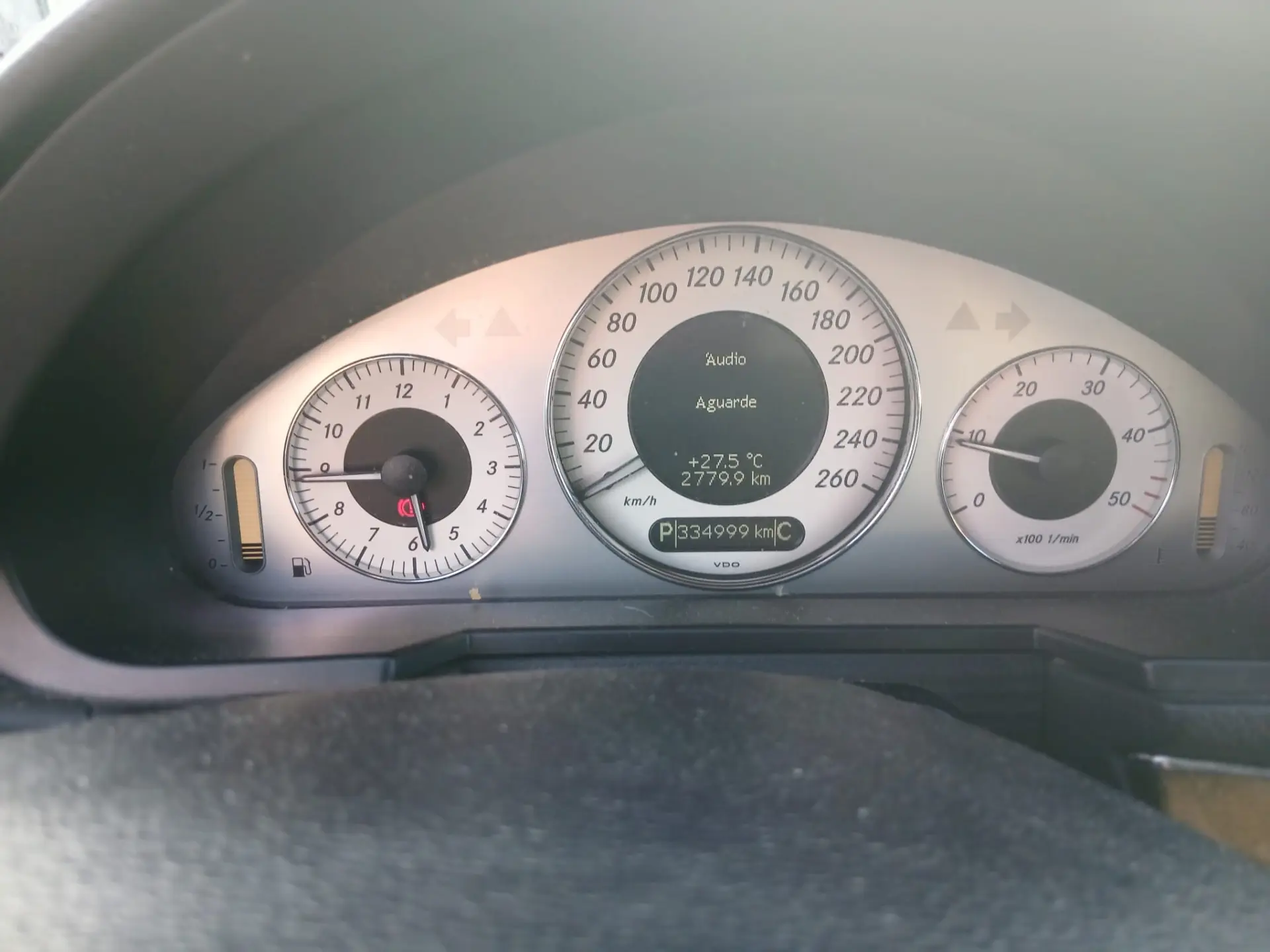 Mercedes-Benz E 220 CDI Avantgarde Aut. 11