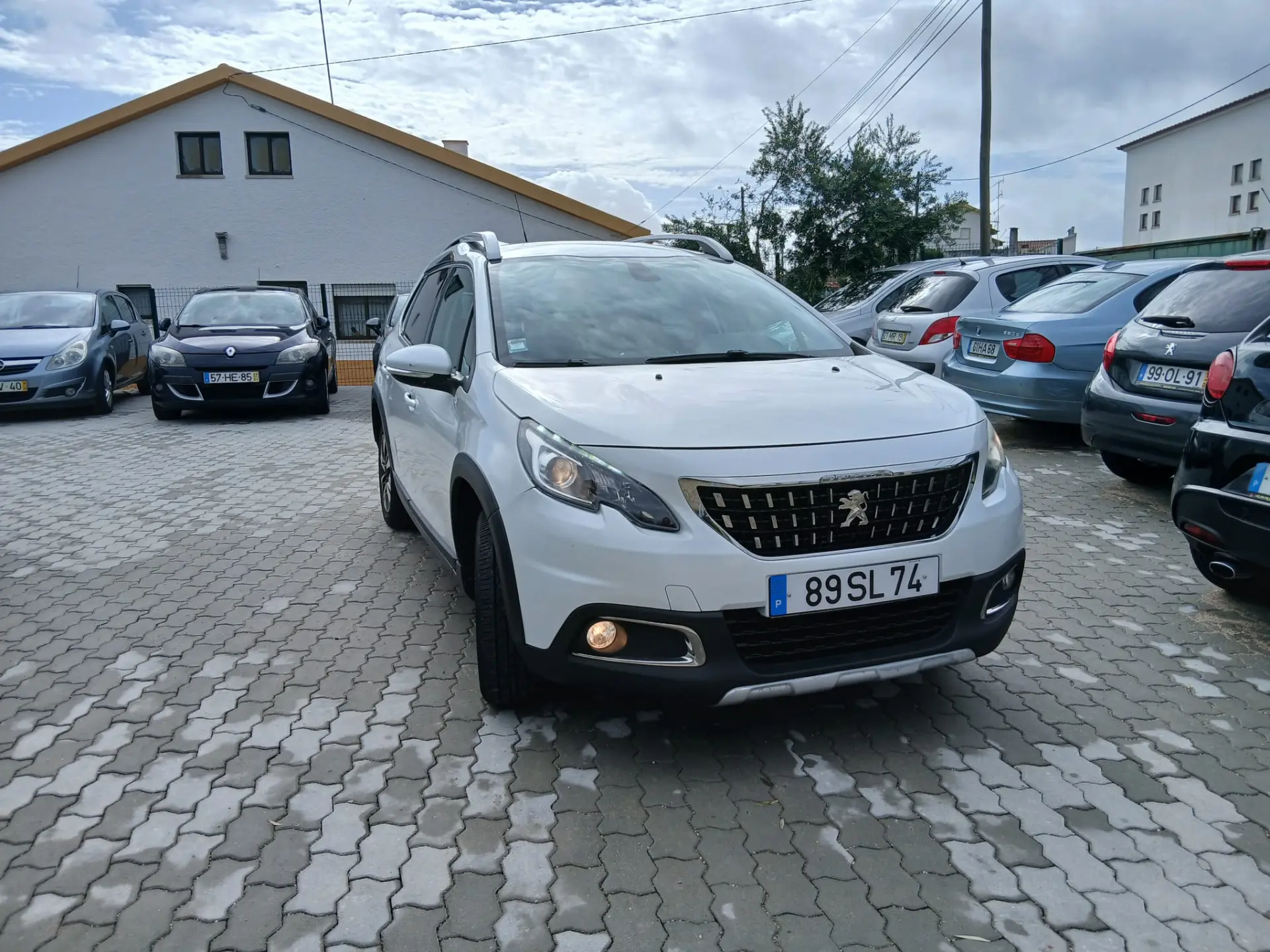 Peugeot 2008 1.6 BlueHDi Allure 2