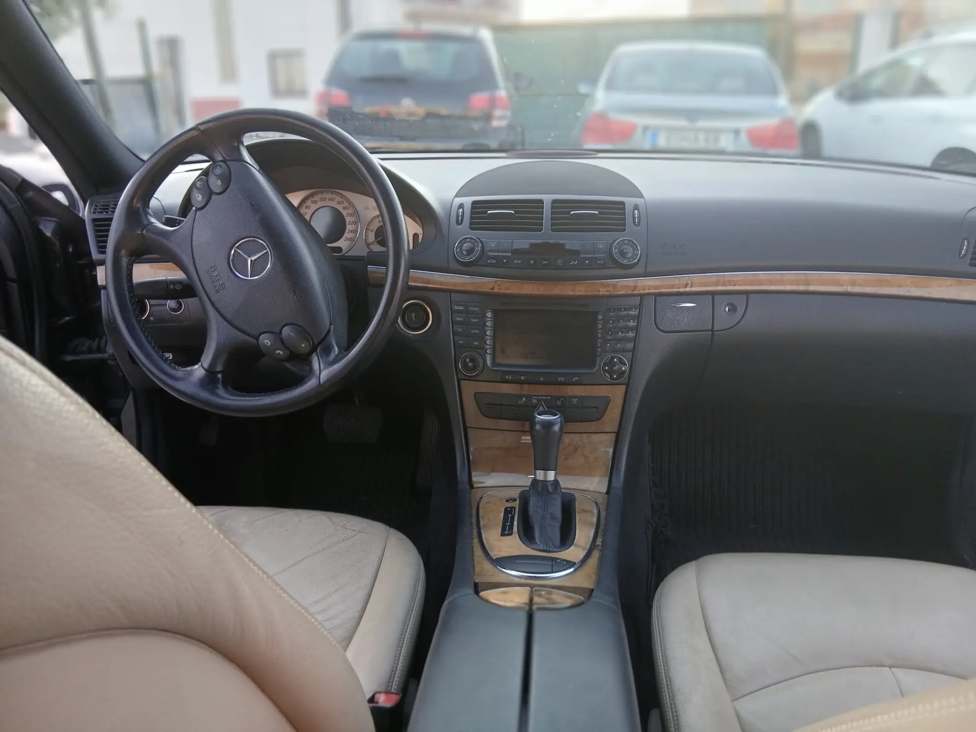 Mercedes-Benz E 220 CDI Avantgarde Aut. 9