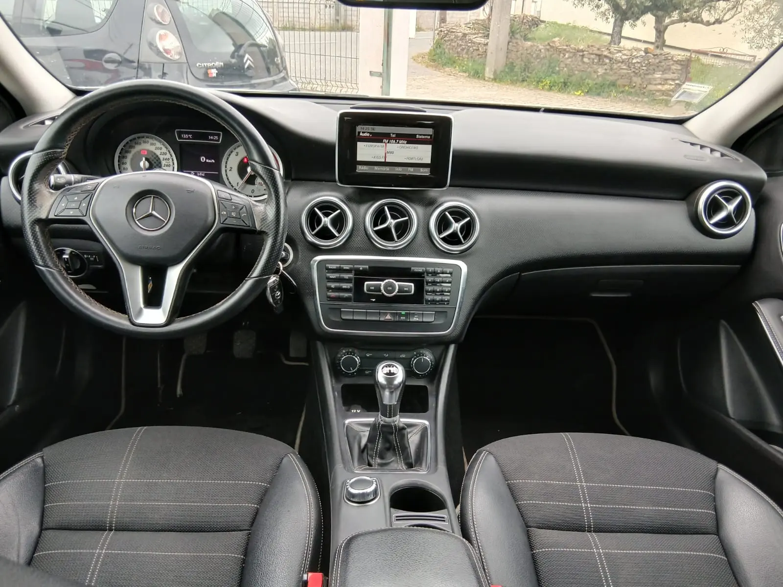 Mercedes-Benz A 200 Outro 5