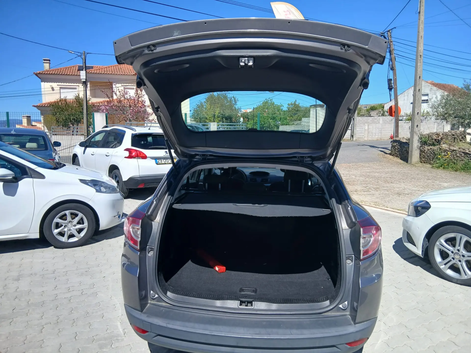 Renault Mégane Sport Tourer Outro 7