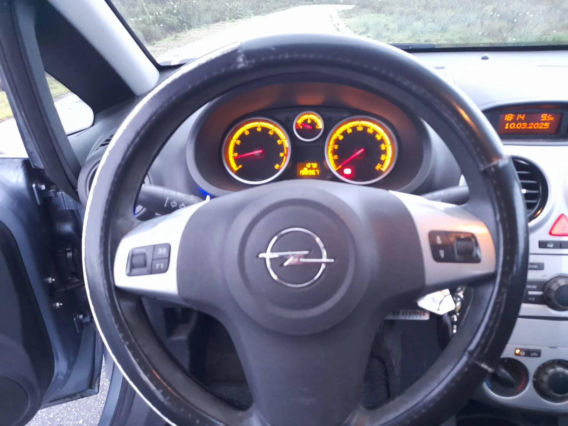 Opel Corsa 1.2 4