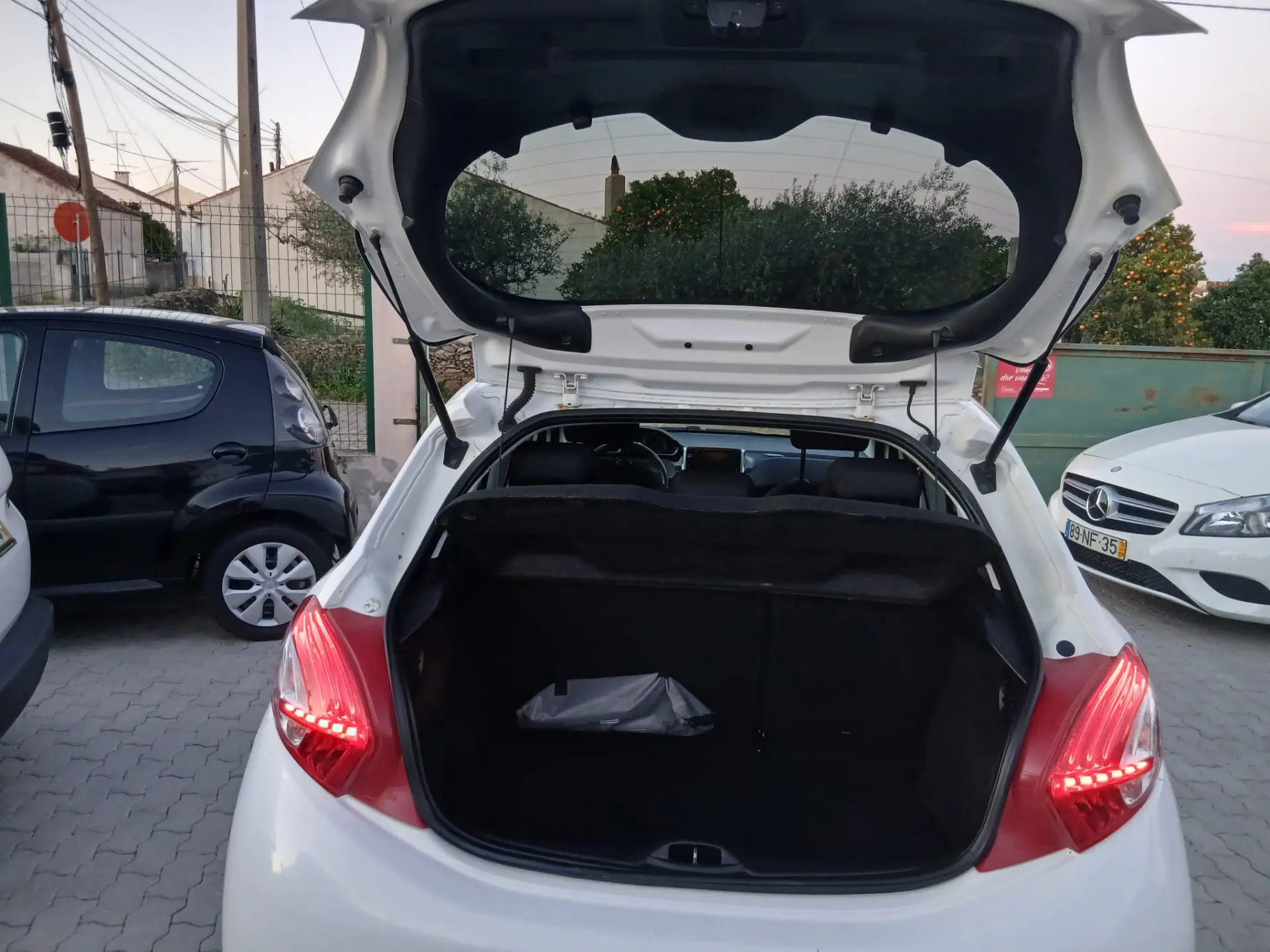 Peugeot 208 1.4 HDi 16