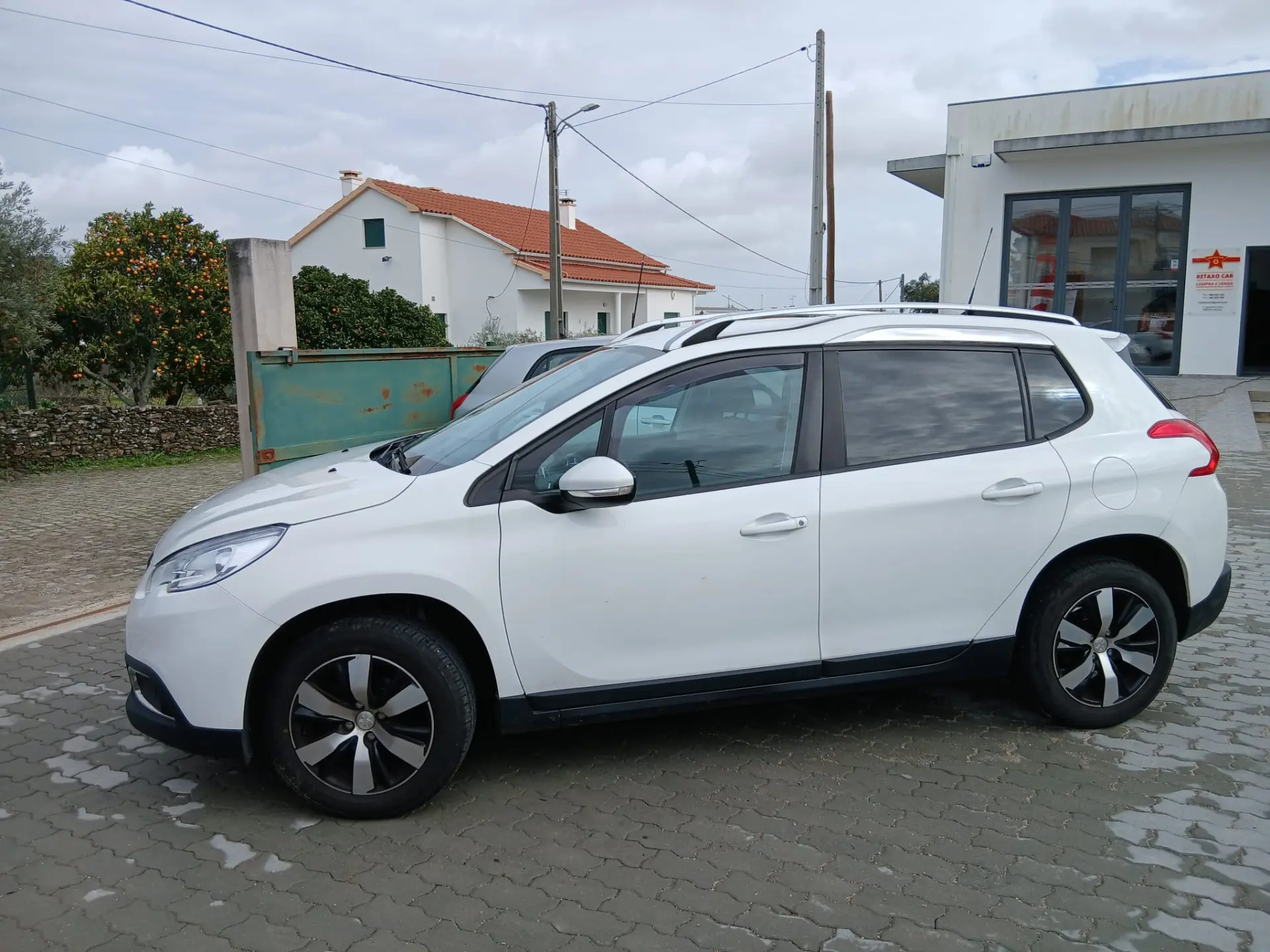 Peugeot 2008 1.2 VTi Allure 2