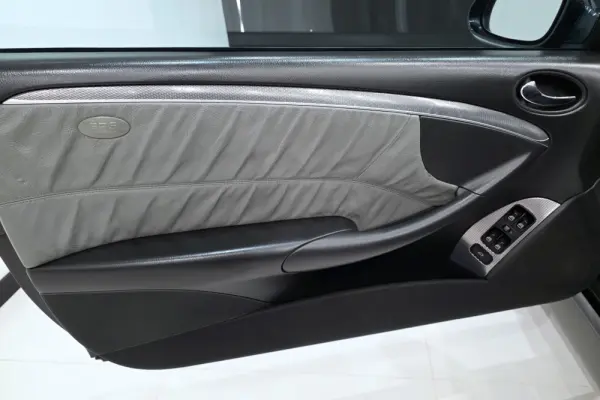 Mercedes-Benz CLK 270 CDi Avantgarde 20