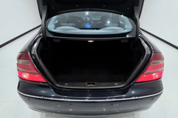 Mercedes-Benz CLK 270 CDi Avantgarde 13