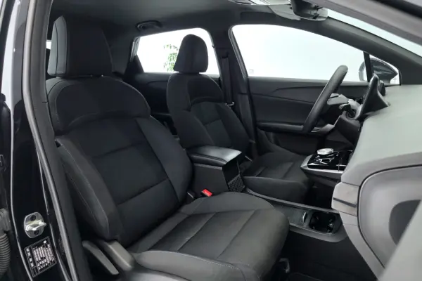 MG MG4 51 kWh Standard 13