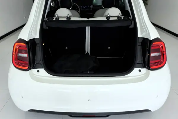 Fiat 500e 42kWh la Prima (by Bocelli) 10