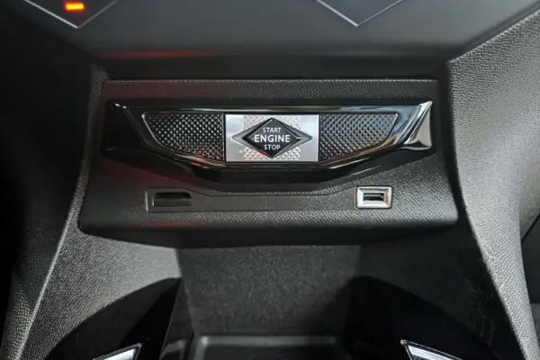 DS DS3 Crossback E-Tense Grand Chic 22