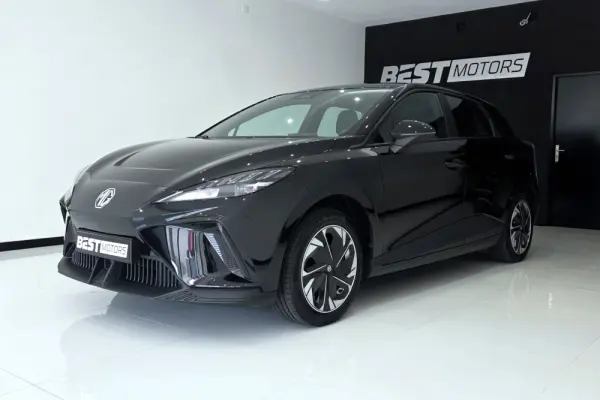 MG MG4 51 kWh Standard 4