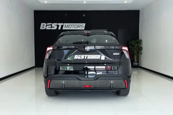 MG MG4 51 kWh Standard 6