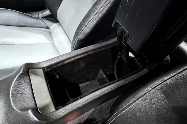 Mercedes-Benz CLK 270 CDi Avantgarde 29