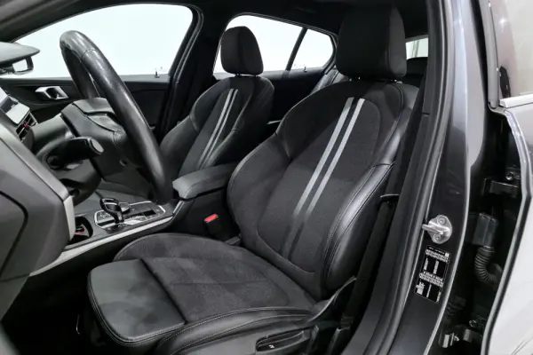 BMW 118 d Line Sport Auto 8