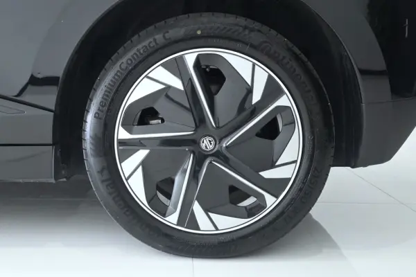 MG MG4 51 kWh Standard 28