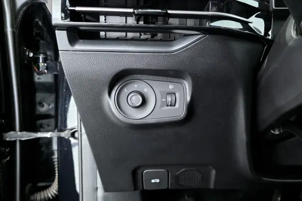 MG MG4 51 kWh Standard 20