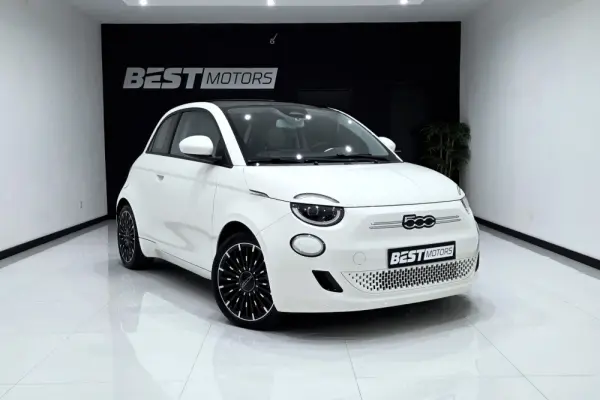 Fiat 500e 3 + 1 42 kWh Icon 3
