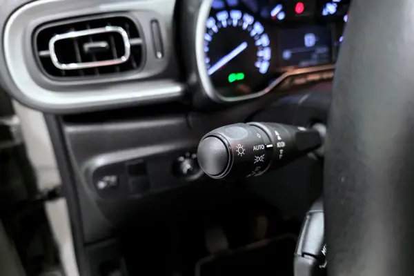 Citroën C3 Pure Tech S&S Saint James 19